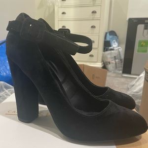 NWT Call it Spring Liggio Suede black block heels